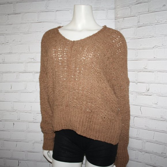 Time and Tru Sweaters - NWT Medium Knit Tan sweater